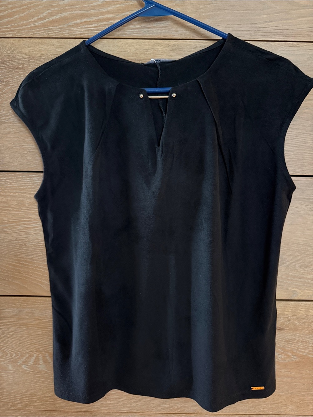 NWT 
MOJITO Sleeveless Black Women's Top with Gold Accent